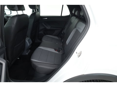 Volkswagen T-Cross 1.0 TSI R-Line DSG | Rijklaar | Digi. Cockpit | Apple CarPlay | Stoelverw. | PDC | Dodehoekdet. | Adapt. Cruise