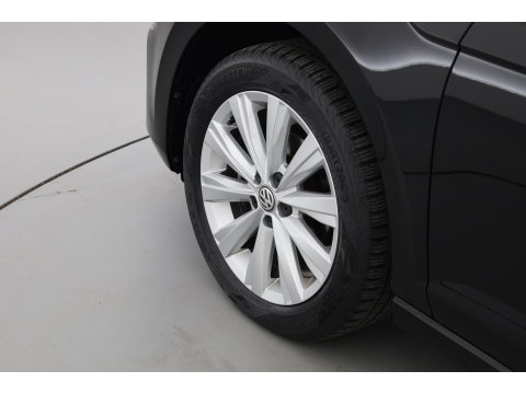 Volkswagen Polo 1.0 TSI Highline DSG | Rijklaar!! | Pano | Camera + PDC | Navi | Stoelverw. | Bluetooth | All Seasons