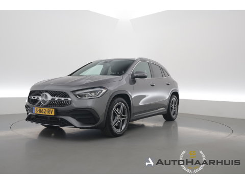 Mercedes-Benz GLA 200 AMG Line | Rijklaar! | Cruise Contr. | Camera | Trekhaak | Navi | Lane Assist | LED | Keyless | 19''