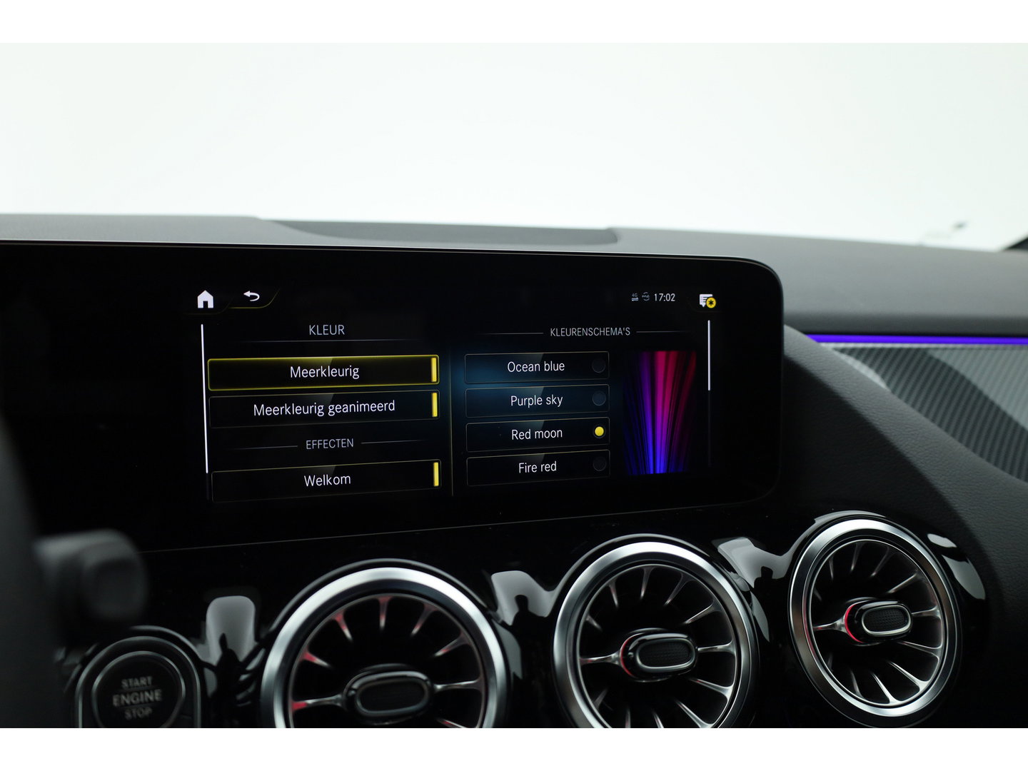 Mercedes-Benz GLA 200 AMG Line | Rijklaar! | Cruise Contr. | Camera | Trekhaak | Navi | Lane Assist | LED | Keyless | 19''