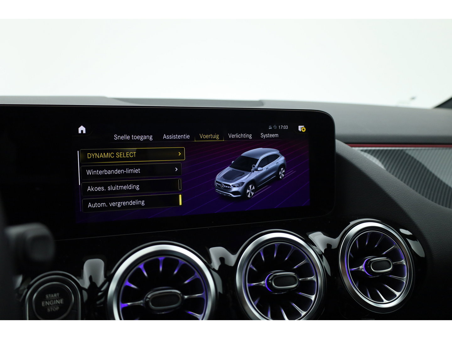 Mercedes-Benz GLA 200 AMG Line | Rijklaar! | Cruise Contr. | Camera | Trekhaak | Navi | Lane Assist | LED | Keyless | 19''