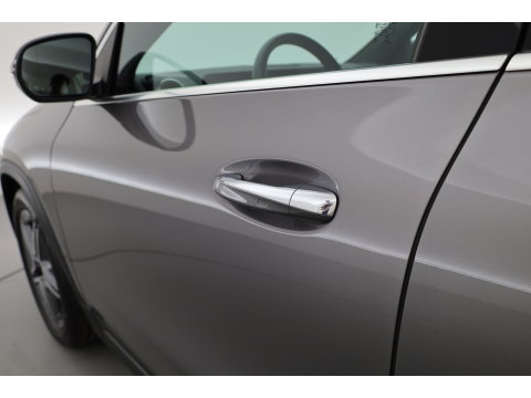 Mercedes-Benz GLA 200 AMG Line | Rijklaar! | Cruise Contr. | Camera | Trekhaak | Navi | Lane Assist | LED | Keyless | 19''