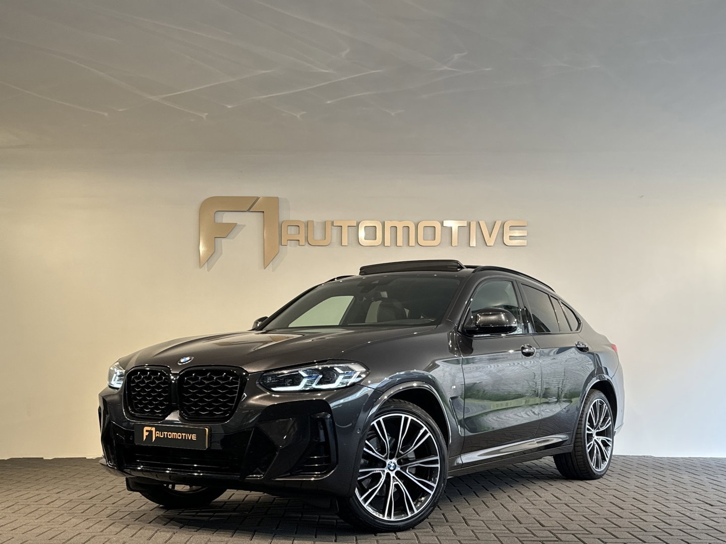 BMW X4 XDrive20i High Executive Pano|Keyless|Leer|Camera|Cruise