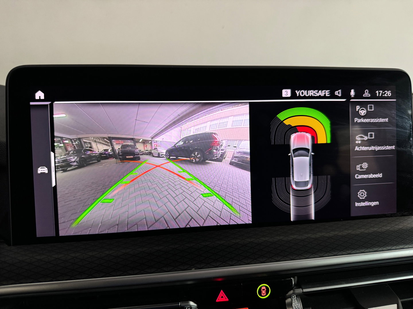 BMW X4 XDrive20i High Executive Pano|Keyless|Leer|Camera|Cruise