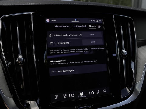 Volvo V60 T6 AWD Ultra Bright Bowers & Wilkins 360 Stoelvent. Massage Trekh. Akoestisch glas SOH 102%