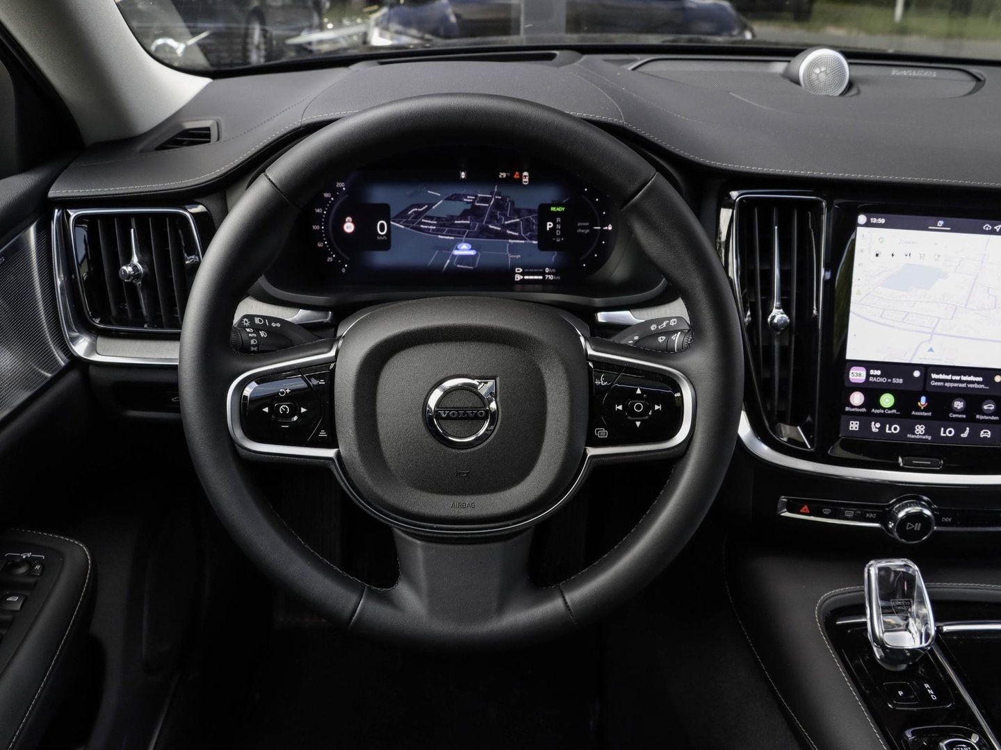 Volvo V60 T6 AWD Ultra Bright Bowers & Wilkins 360 Stoelvent. Massage Trekh. Akoestisch glas SOH 102%