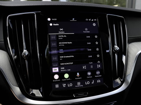 Volvo V60 T6 AWD Ultra Bright Bowers & Wilkins 360 Stoelvent. Massage Trekh. Akoestisch glas SOH 102%