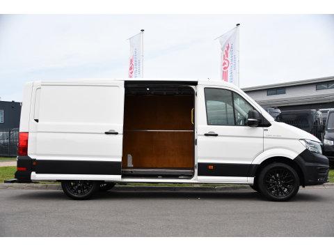 MAN TGE 3.180 35 2.0 L3H2 PB Edition Full Options! Adaptieve Cruise, Camera, Carplay, LED, 177pk, Automaat, Stoelverwarming, Multimedia, Geveerde stoel, Uniek!