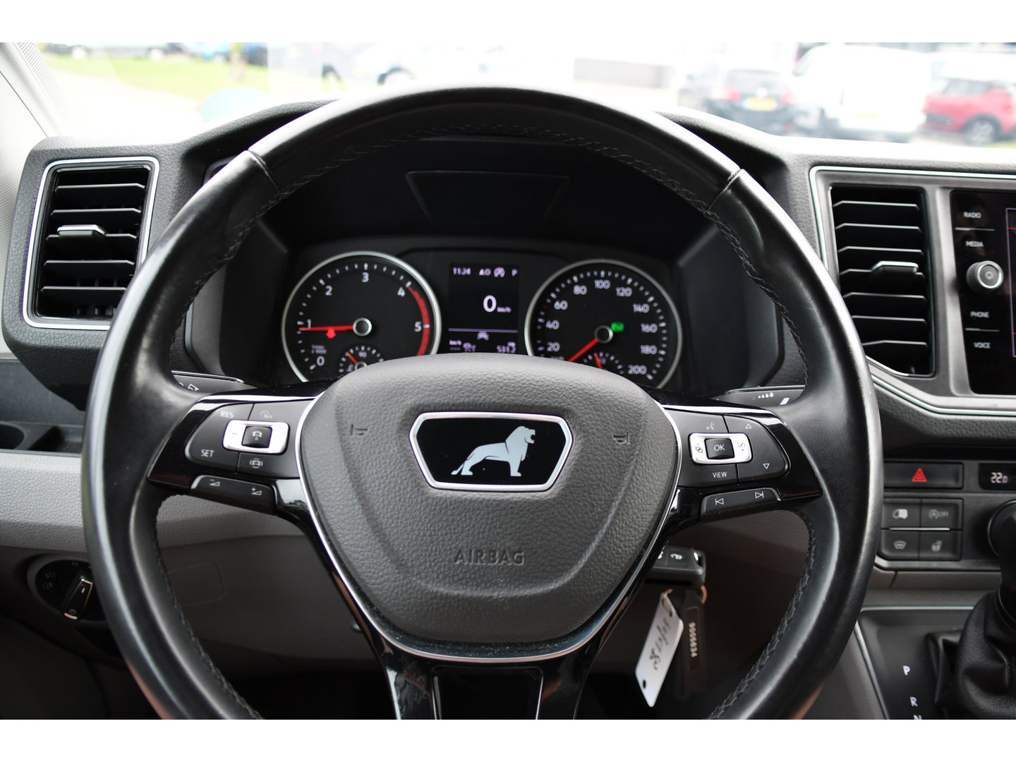 MAN TGE 3.180 35 2.0 L3H2 PB Edition Full Options! Adaptieve Cruise, Camera, Carplay, LED, 177pk, Automaat, Stoelverwarming, Multimedia, Geveerde stoel, Uniek!