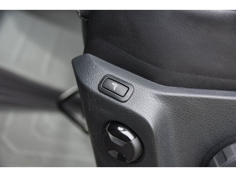 MAN TGE 3.180 35 2.0 L3H2 PB Edition Full Options! Adaptieve Cruise, Camera, Carplay, LED, 177pk, Automaat, Stoelverwarming, Multimedia, Geveerde stoel, Uniek!
