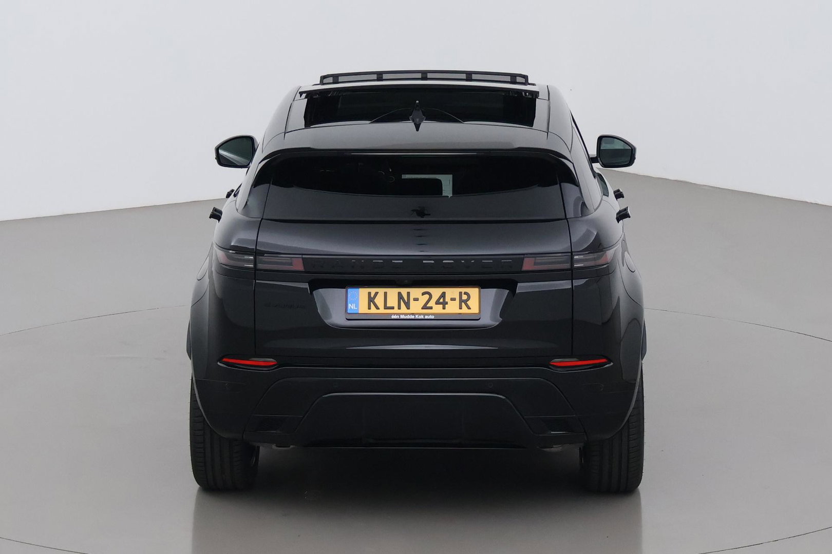 Land Rover Range Rover Evoque P270e PHEV Dynamic SE | Black Pack | Panoramadak | Meridian | ACC | 360 Camera | Stoel+Stuurverwarming