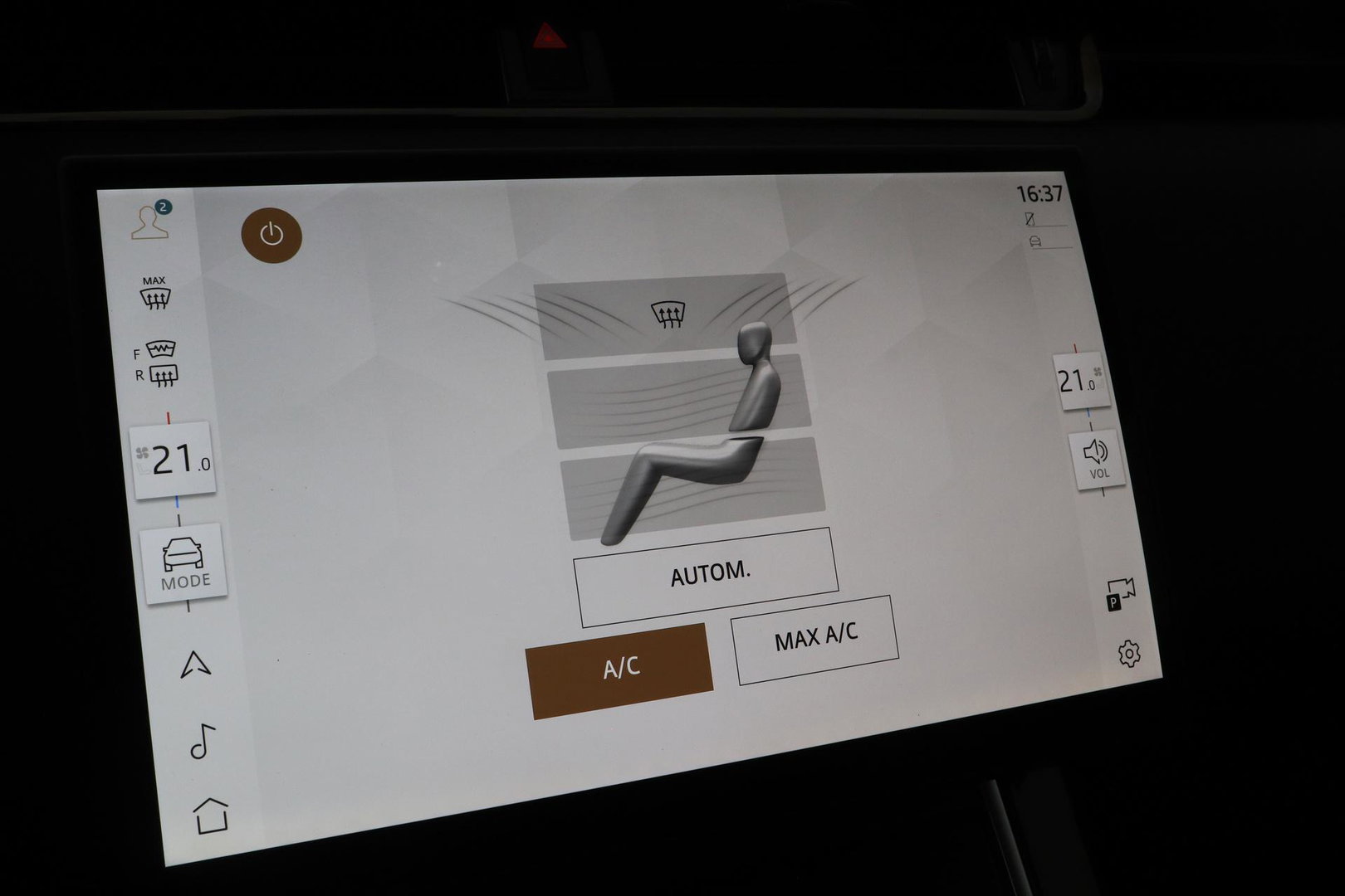 Land Rover Range Rover Evoque P270e PHEV Dynamic SE | Black Pack | Panoramadak | Meridian | ACC | 360 Camera | Stoel+Stuurverwarming