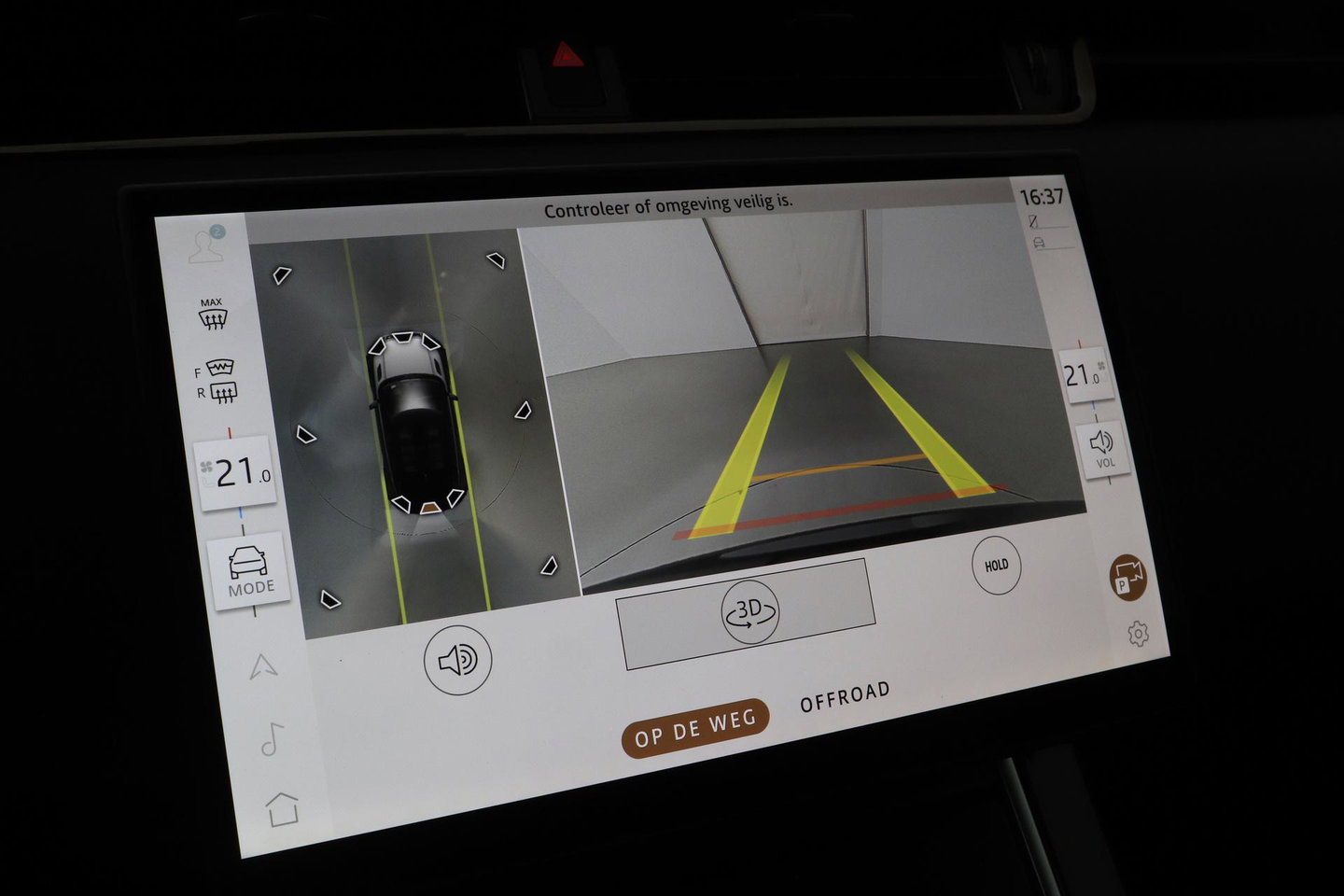 Land Rover Range Rover Evoque P270e PHEV Dynamic SE | Black Pack | Panoramadak | Meridian | ACC | 360 Camera | Stoel+Stuurverwarming