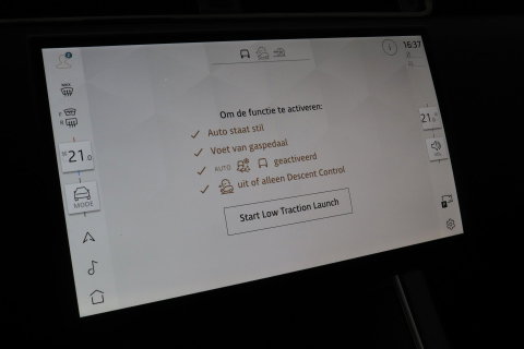 Land Rover Range Rover Evoque P270e PHEV Dynamic SE | Black Pack | Panoramadak | Meridian | ACC | 360 Camera | Stoel+Stuurverwarming