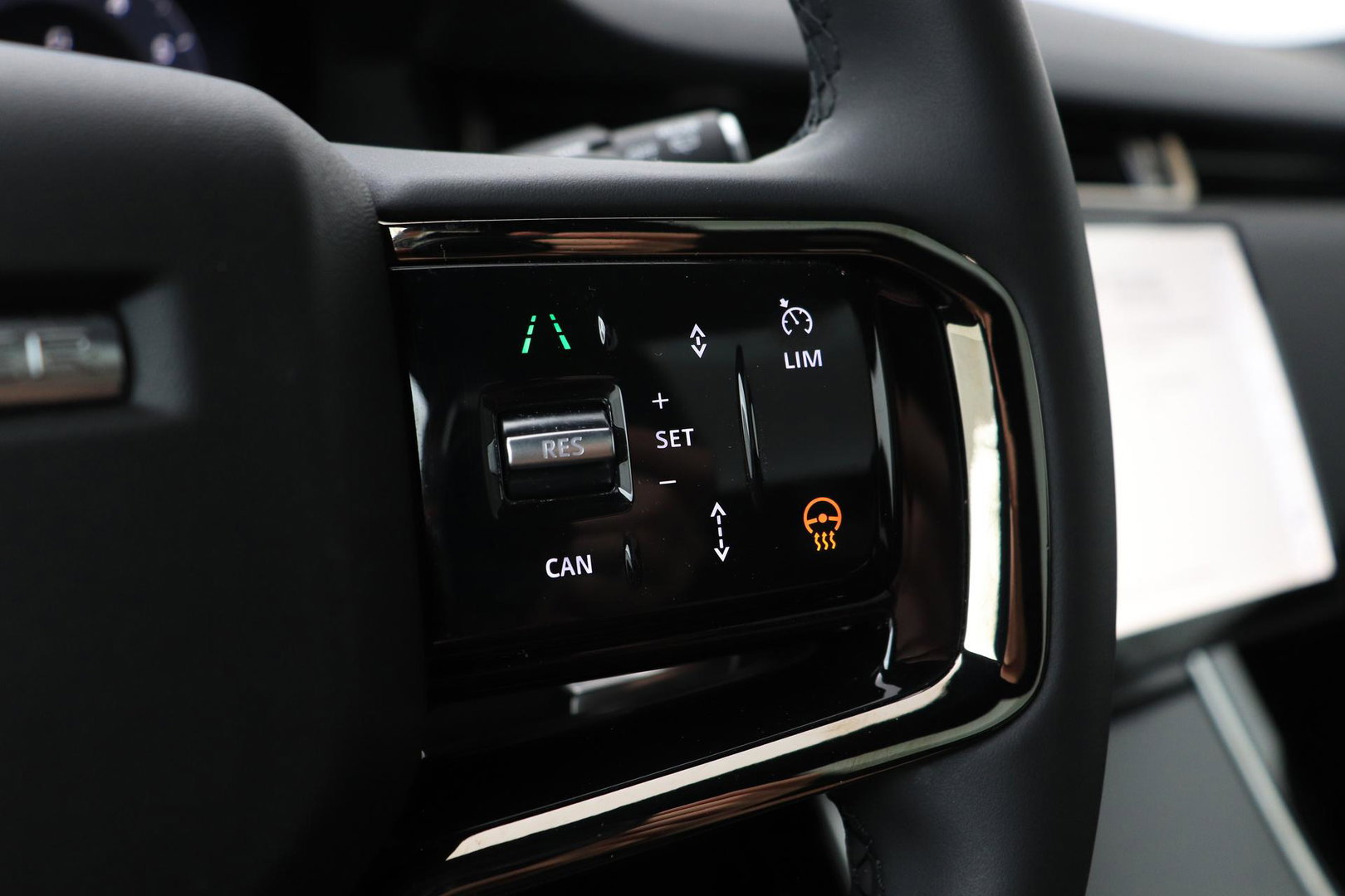 Land Rover Range Rover Evoque P270e PHEV Dynamic SE | Black Pack | Panoramadak | Meridian | ACC | 360 Camera | Stoel+Stuurverwarming
