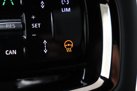 Land Rover Range Rover Evoque P270e PHEV Dynamic SE | Black Pack | Panoramadak | Meridian | ACC | 360 Camera | Stoel+Stuurverwarming