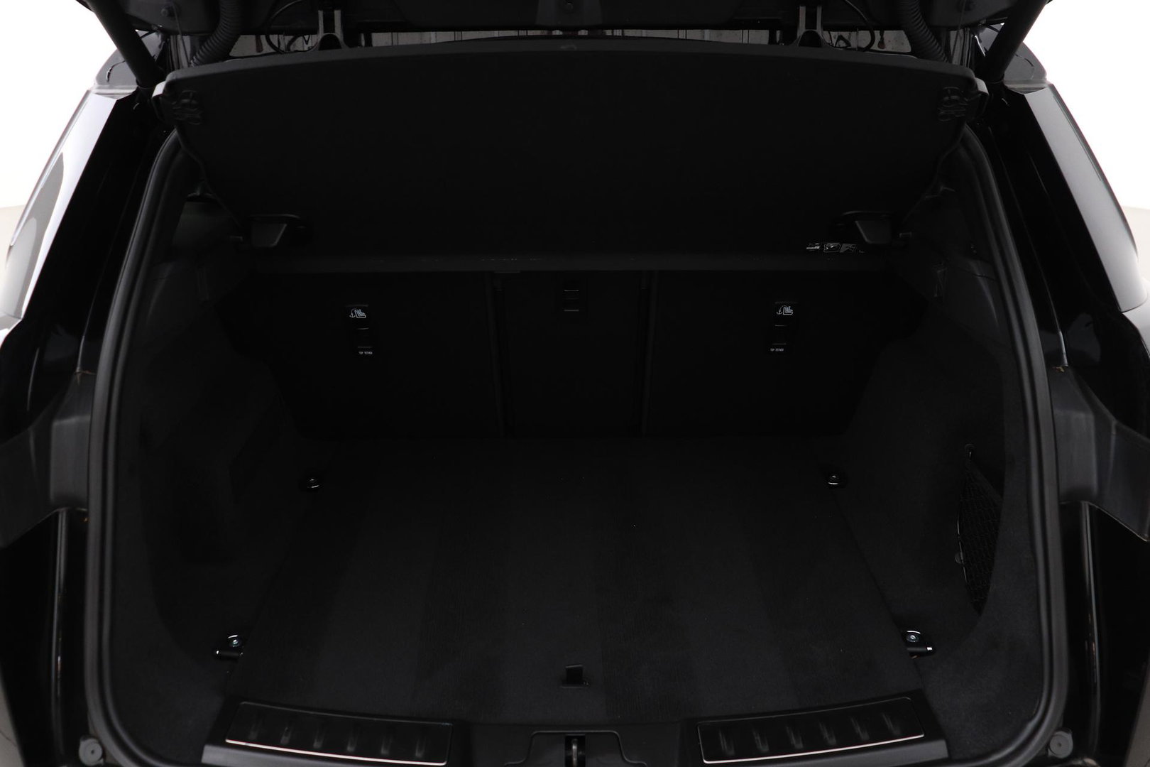 Land Rover Range Rover Evoque P270e PHEV Dynamic SE | Black Pack | Panoramadak | Meridian | ACC | 360 Camera | Stoel+Stuurverwarming