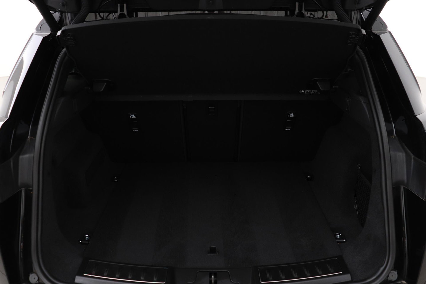 Land Rover Range Rover Evoque P270e PHEV Dynamic SE | Black Pack | Panoramadak | Meridian | ACC | 360 Camera | Stoel+Stuurverwarming