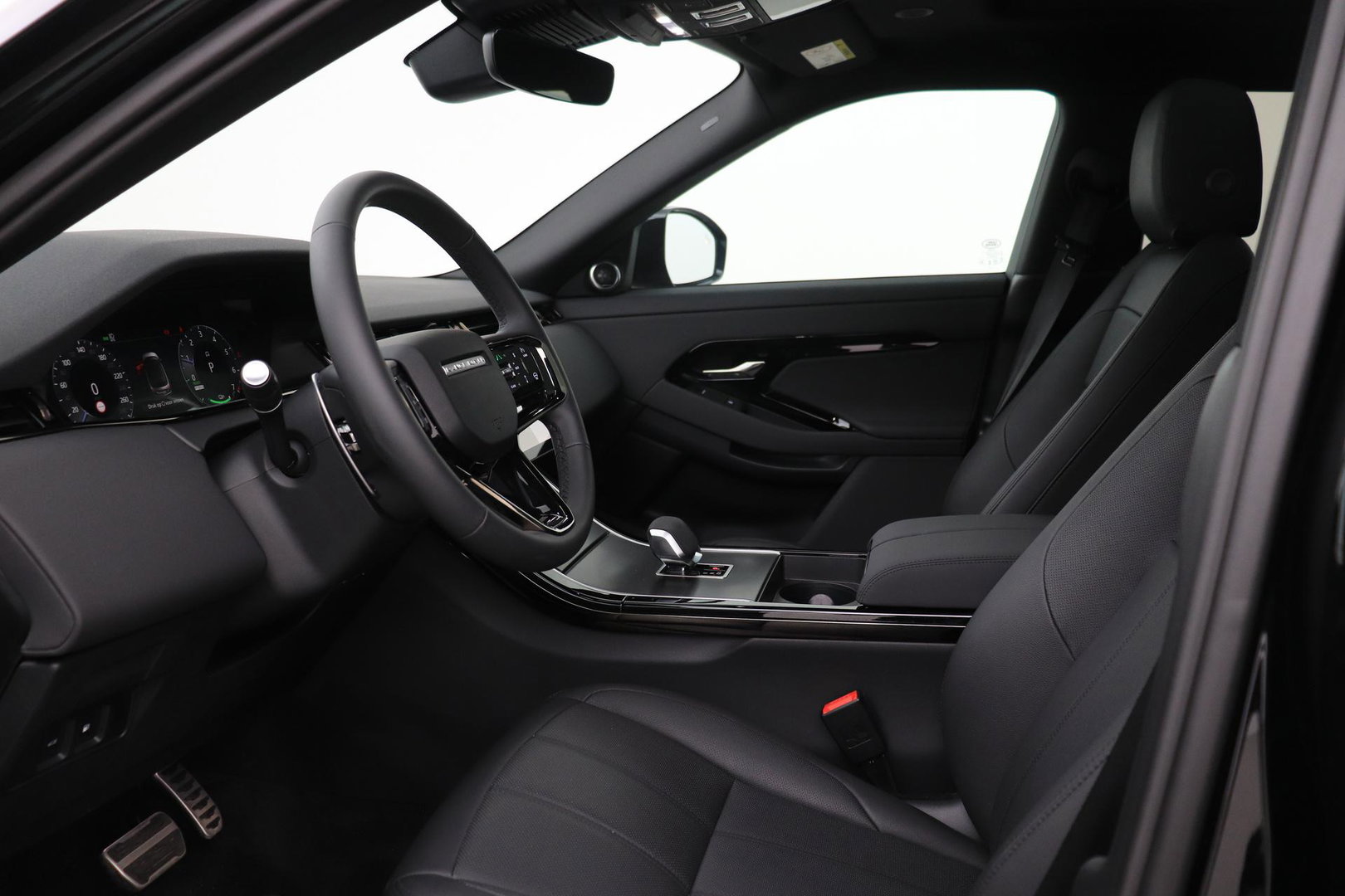 Land Rover Range Rover Evoque P270e PHEV Dynamic SE | Black Pack | Panoramadak | Meridian | ACC | 360 Camera | Stoel+Stuurverwarming