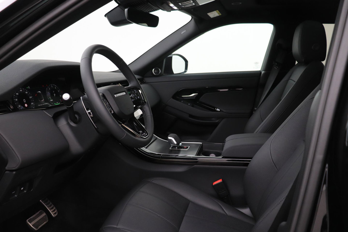 Land Rover Range Rover Evoque P270e PHEV Dynamic SE | Black Pack | Panoramadak | Meridian | ACC | 360 Camera | Stoel+Stuurverwarming