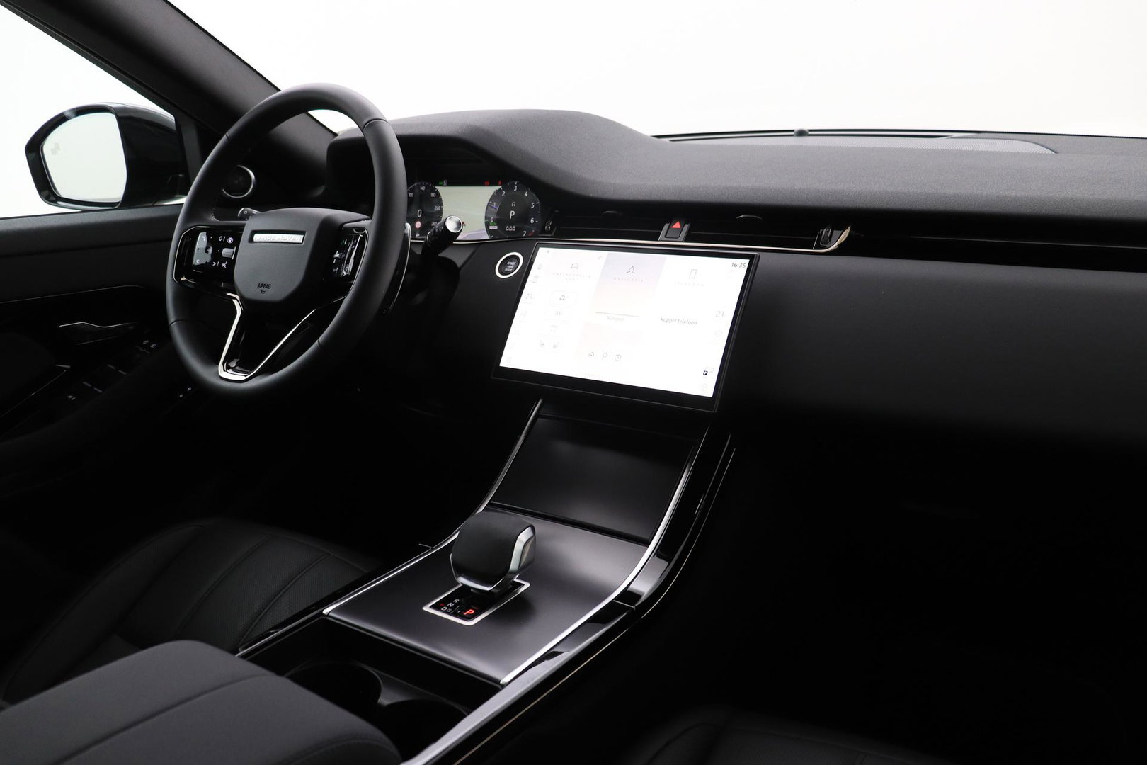 Land Rover Range Rover Evoque P270e PHEV Dynamic SE | Black Pack | Panoramadak | Meridian | ACC | 360 Camera | Stoel+Stuurverwarming