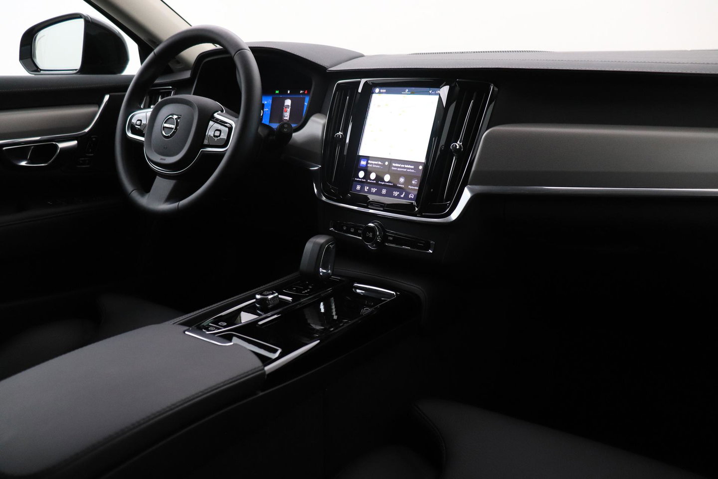 Volvo V90 T8 Plus Dark | Harman/Kardon | BLIS | Verwarmde Achterbank | 360-Camera | ACC