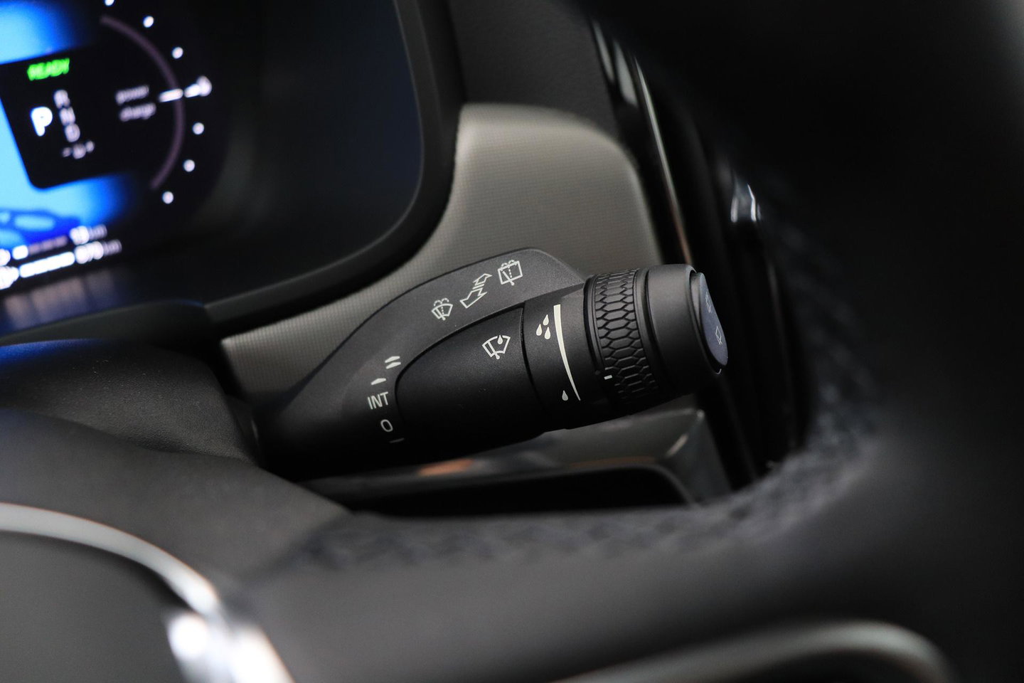 Volvo V90 T8 Plus Dark | Harman/Kardon | BLIS | Verwarmde Achterbank | 360-Camera | ACC