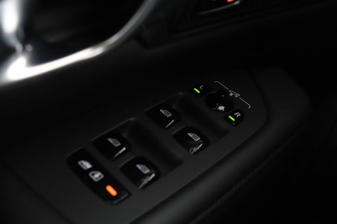 Volvo V90 T8 Plus Dark | Harman/Kardon | BLIS | Verwarmde Achterbank | 360-Camera | ACC