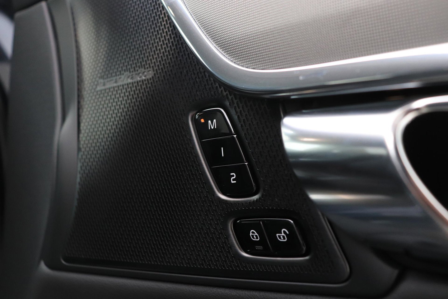 Volvo V90 T8 Plus Dark | Harman/Kardon | BLIS | Verwarmde Achterbank | 360-Camera | ACC