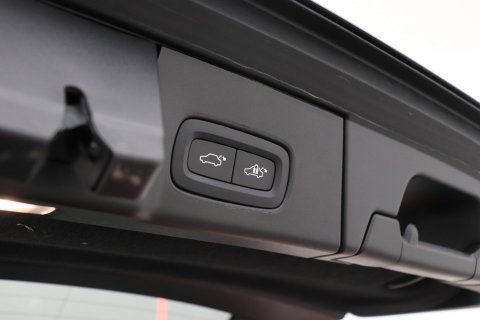 Volvo V90 T8 Plus Dark | Harman/Kardon | BLIS | Verwarmde Achterbank | 360-Camera | ACC