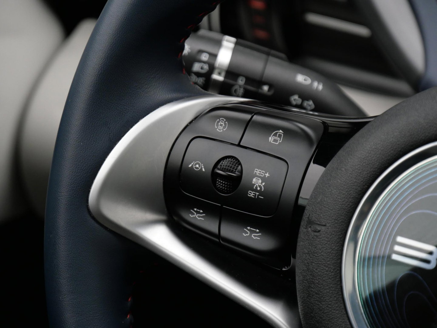 BYD ATTO 3 60kWH PANORAMADAK/ LEER/ 360° CAMERA/ NL-AUTO 1STE EIGENAAR/ ZGAN ALL-SEASON BANDEN/ SOH 93%