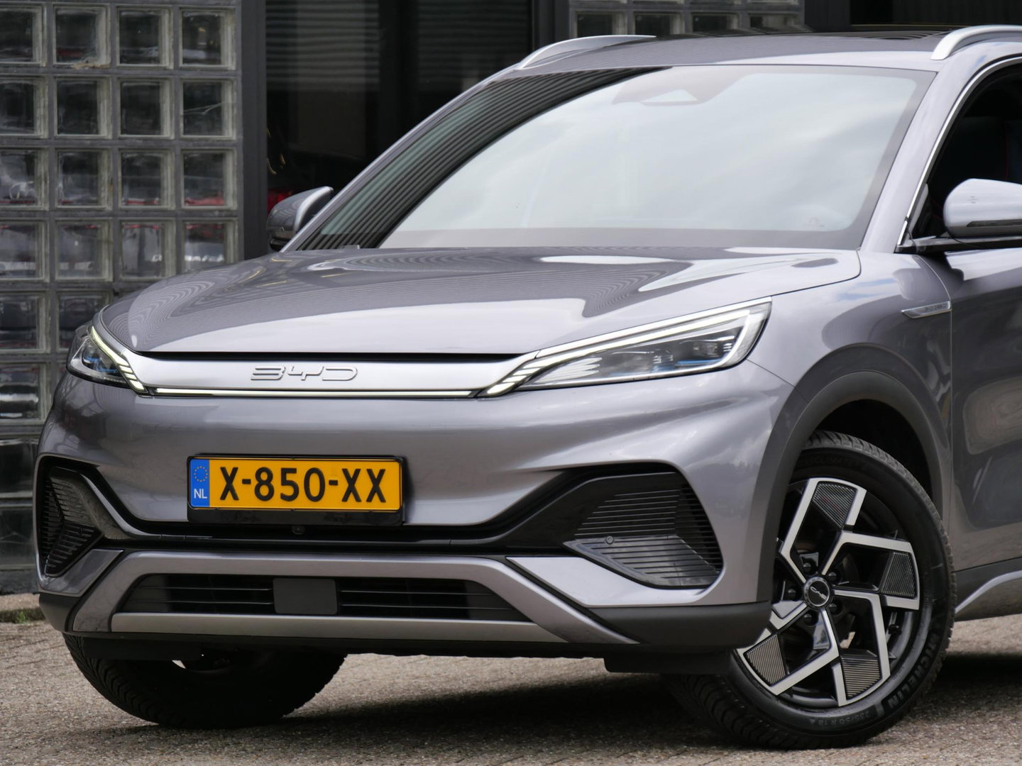 BYD ATTO 3 60kWH PANORAMADAK/ LEER/ 360° CAMERA/ NL-AUTO 1STE EIGENAAR/ ZGAN ALL-SEASON BANDEN/ SOH 93%