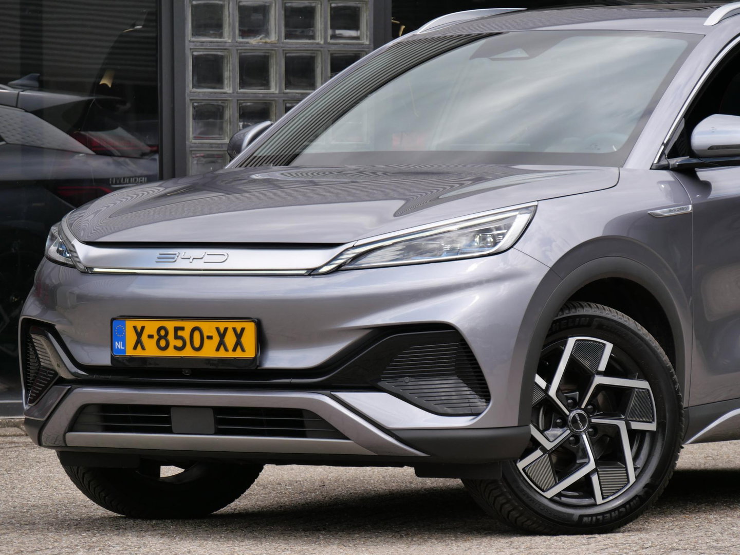 BYD ATTO 3 60kWH PANORAMADAK/ LEER/ 360° CAMERA/ NL-AUTO 1STE EIGENAAR/ ZGAN ALL-SEASON BANDEN/ SOH 93%