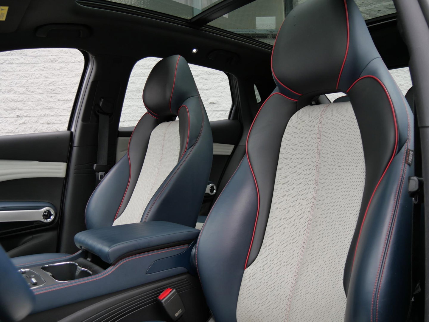 BYD ATTO 3 60kWH PANORAMADAK/ LEER/ 360° CAMERA/ NL-AUTO 1STE EIGENAAR/ ZGAN ALL-SEASON BANDEN/ SOH 93%