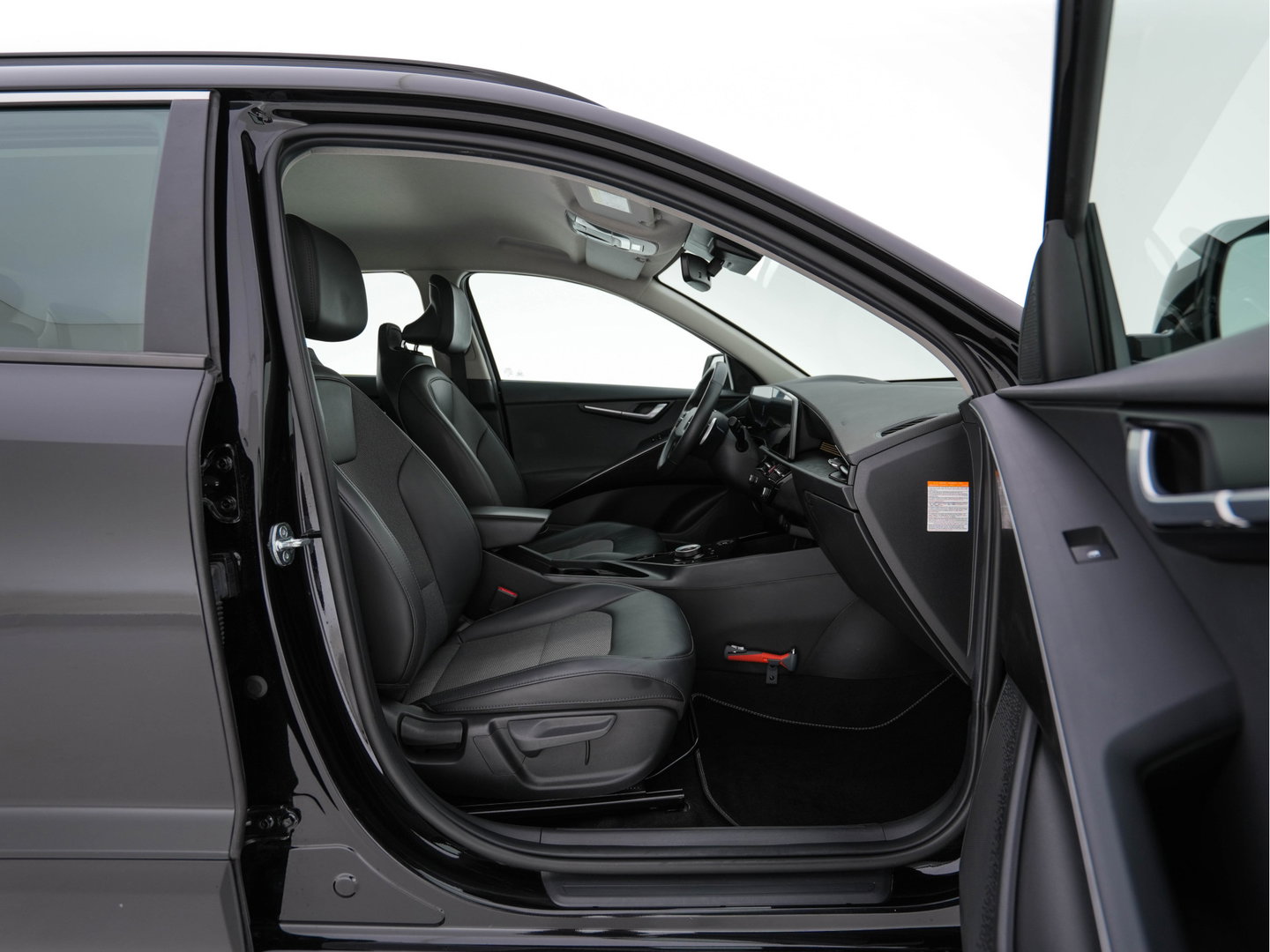 Kia Niro EV DynamicLine 64.8 kWh [3-Fase-11kW] {SoH-96%} (INCL-BTW) Aut. *LEATHER-FABRIC | ADAPTIVE-CRUISE | DIGI-COCKPIT | KEYLESS | CAMERA | DAB | COMFORTSEATS | SHIFTPADDLES | ECC | PDC | CARPLAY | AMBIENT-LIGHT | 17''ALU*