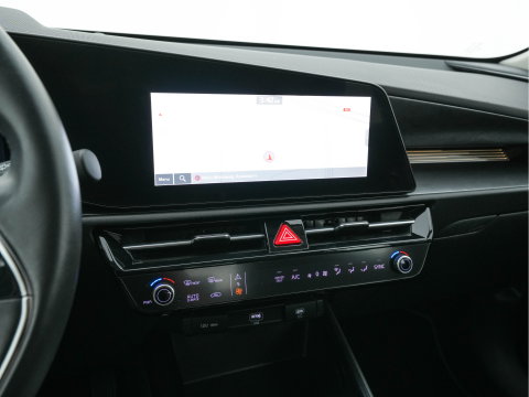 Kia Niro EV DynamicLine 64.8 kWh [3-Fase-11kW] {SoH-96%} (INCL-BTW) Aut. *LEATHER-FABRIC | ADAPTIVE-CRUISE | DIGI-COCKPIT | KEYLESS | CAMERA | DAB | COMFORTSEATS | SHIFTPADDLES | ECC | PDC | CARPLAY | AMBIENT-LIGHT | 17''ALU*