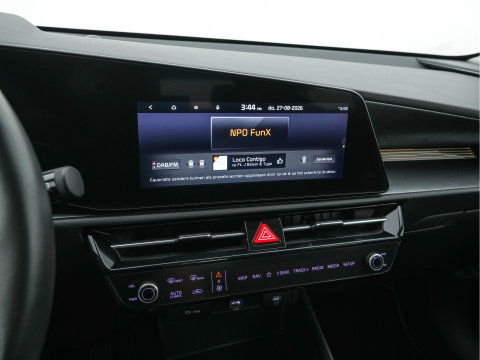 Kia Niro EV DynamicLine 64.8 kWh [3-Fase-11kW] {SoH-96%} (INCL-BTW) Aut. *LEATHER-FABRIC | ADAPTIVE-CRUISE | DIGI-COCKPIT | KEYLESS | CAMERA | DAB | COMFORTSEATS | SHIFTPADDLES | ECC | PDC | CARPLAY | AMBIENT-LIGHT | 17''ALU*