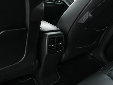 Kia Niro EV DynamicLine 64.8 kWh [3-Fase-11kW] {SoH-96%} (INCL-BTW) Aut. *LEATHER-FABRIC | ADAPTIVE-CRUISE | DIGI-COCKPIT | KEYLESS | CAMERA | DAB | COMFORTSEATS | SHIFTPADDLES | ECC | PDC | CARPLAY | AMBIENT-LIGHT | 17''ALU*
