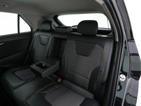 Kia Niro EV DynamicLine 64.8 kWh [3-Fase-11kW] {SoH-96%} (INCL-BTW) Aut. *LEATHER-FABRIC | ADAPTIVE-CRUISE | DIGI-COCKPIT | KEYLESS | CAMERA | DAB | COMFORTSEATS | SHIFTPADDLES | ECC | PDC | CARPLAY | AMBIENT-LIGHT | 17''ALU*