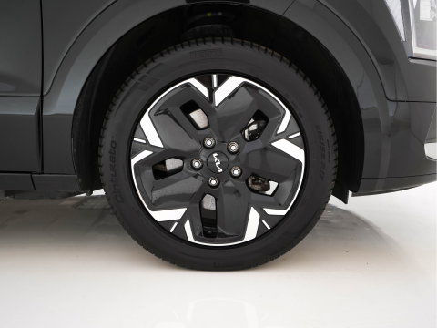 Kia Niro EV DynamicLine 64.8 kWh [3-Fase-11kW] {SoH-96%} (INCL-BTW) Aut. *LEATHER-FABRIC | ADAPTIVE-CRUISE | DIGI-COCKPIT | KEYLESS | CAMERA | DAB | COMFORTSEATS | SHIFTPADDLES | ECC | PDC | CARPLAY | AMBIENT-LIGHT | 17''ALU*