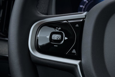 Volvo XC90 T8 Ultra Dark | Bowers&Wilkins | Stoelventilatie | Trekhaak | Panoramadak | 360° Camera | Massage | Head-Up | ACC