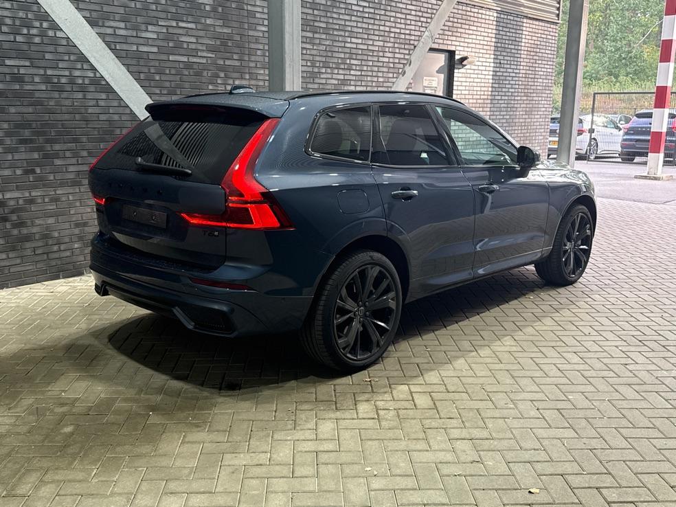 Volvo XC60 T6 Plug-in hybrid Plus Black Edition | Harman/Kardon | Panoramadak | Head-Up | 360-camera