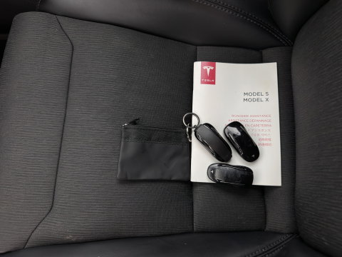 Tesla Model X 75D Base [ 7-Pers. ] [3-Fase-11kW] (INCL.BTW) Aut. *PANO-WINDOW | AUTOPILOT | LEATHER-FABRIC | NAVI-FULLMAP | FULL-LED | AIRSUSPENSION | DIGI-COCKPIT | CCS-FASTLOADER | KEYLESS | DAB+ | HEATED-SPORTSEATS | PRIVACY-GLASS | 20"A