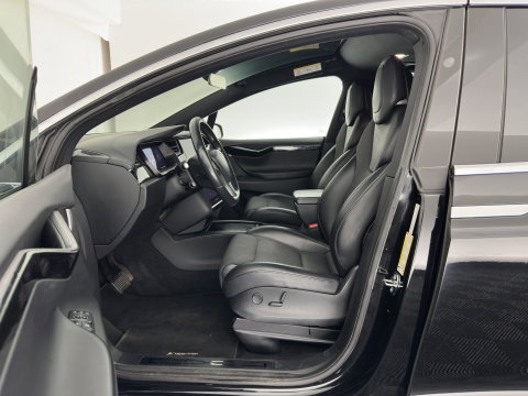 Tesla Model X 75D Base [ 7-Pers. ] [3-Fase-11kW] (INCL.BTW) Aut. *PANO-WINDOW | AUTOPILOT | LEATHER-FABRIC | NAVI-FULLMAP | FULL-LED | AIRSUSPENSION | DIGI-COCKPIT | CCS-FASTLOADER | KEYLESS | DAB+ | HEATED-SPORTSEATS | PRIVACY-GLASS | 20"A