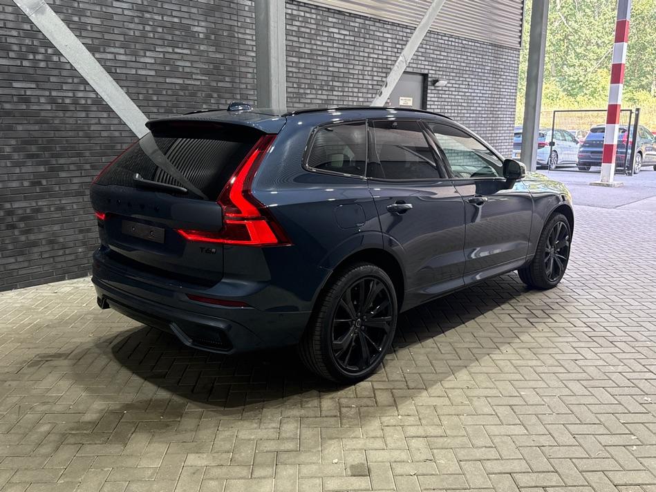 Volvo XC60 2.0 T6 Plug-in hybrid AWD Plus Black Edition | Harman/Kardon | Panoramadak | Head-Up | 360-camera