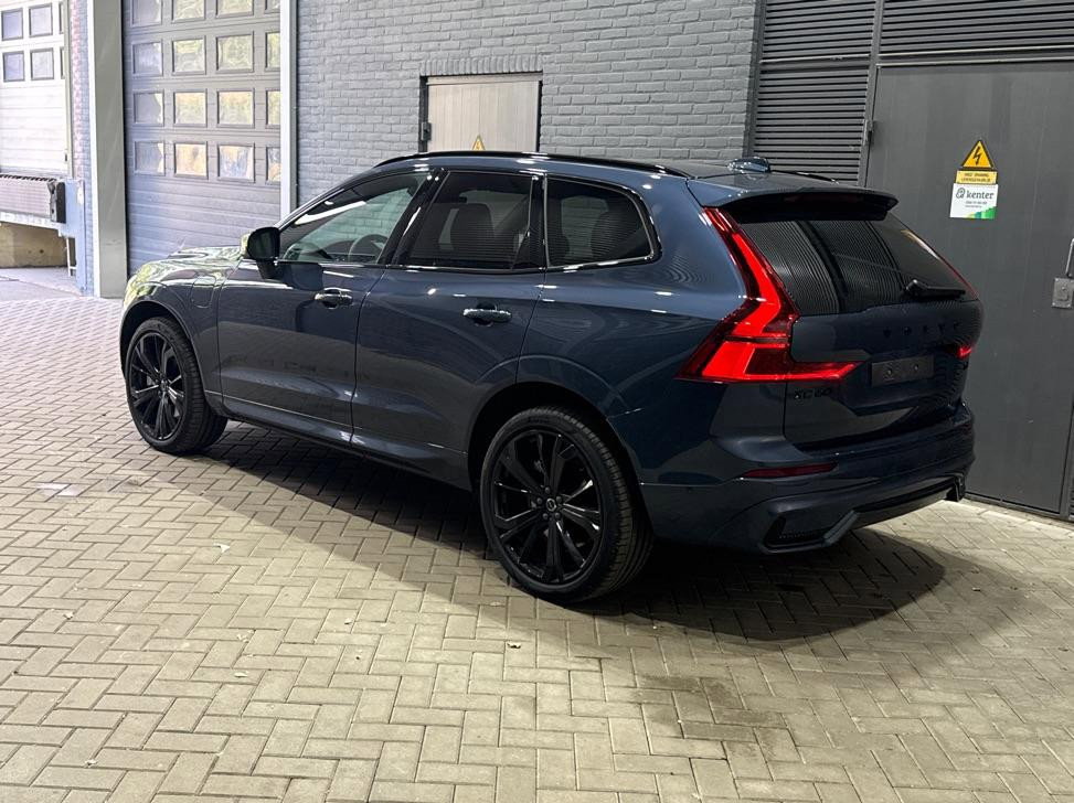 Volvo XC60 2.0 T6 Plug-in hybrid AWD Plus Black Edition | Harman/Kardon | Panoramadak | Head-Up | 360-camera