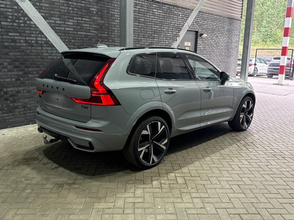 Volvo XC60 2.0 T6 Plug-in hybrid AWD Ultra Black Edition | 22 inch | Luchtvering | Bowers & Wilkins | 360-camera | Stoelventilatie
