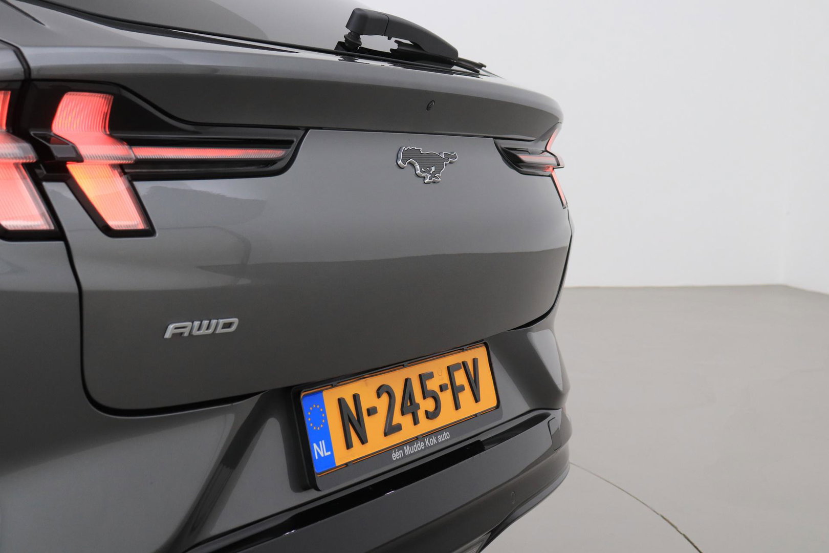 Ford Mustang Mach-E Extended AWD 98 kWh | BLIS | Leder | 19 inch | 360-Camera | B&O