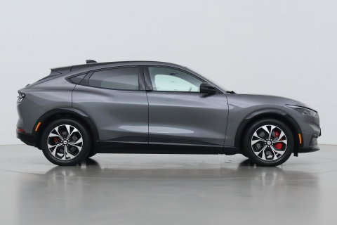 Ford Mustang Mach-E Extended AWD 98 kWh | BLIS | Leder | 19 inch | 360-Camera | B&O