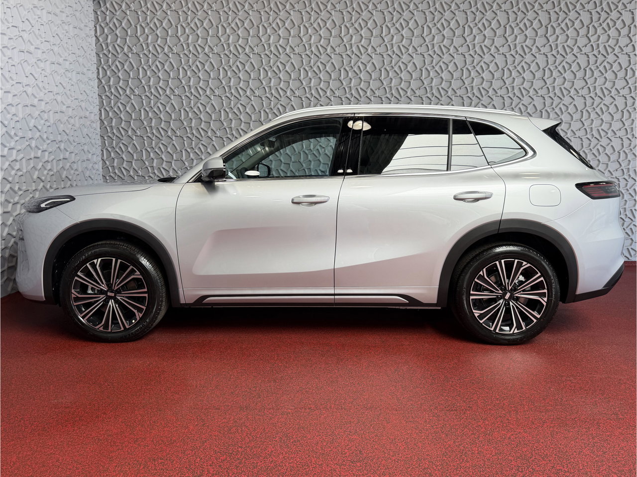 Geely Starray EM-i